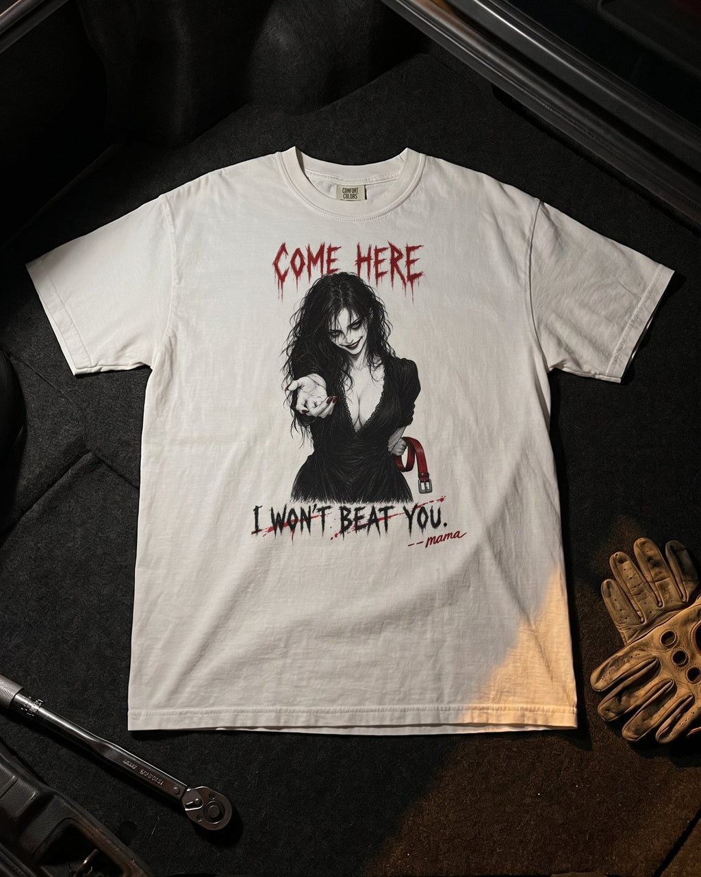 Come Here I Won't Beat You Graphic Tee | Dark Humor Horror Mom T-Shirt